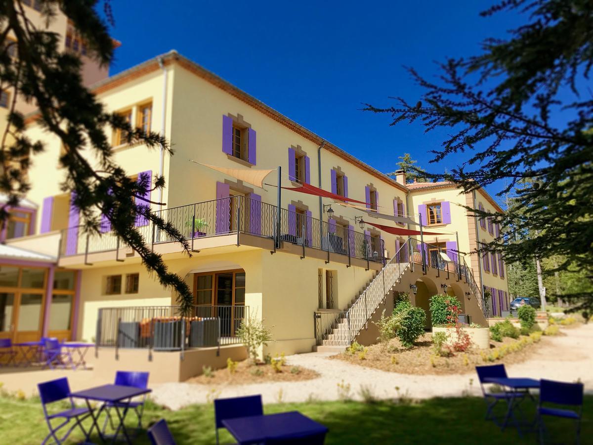 Chateau Ferrassieres Exteriör bild
